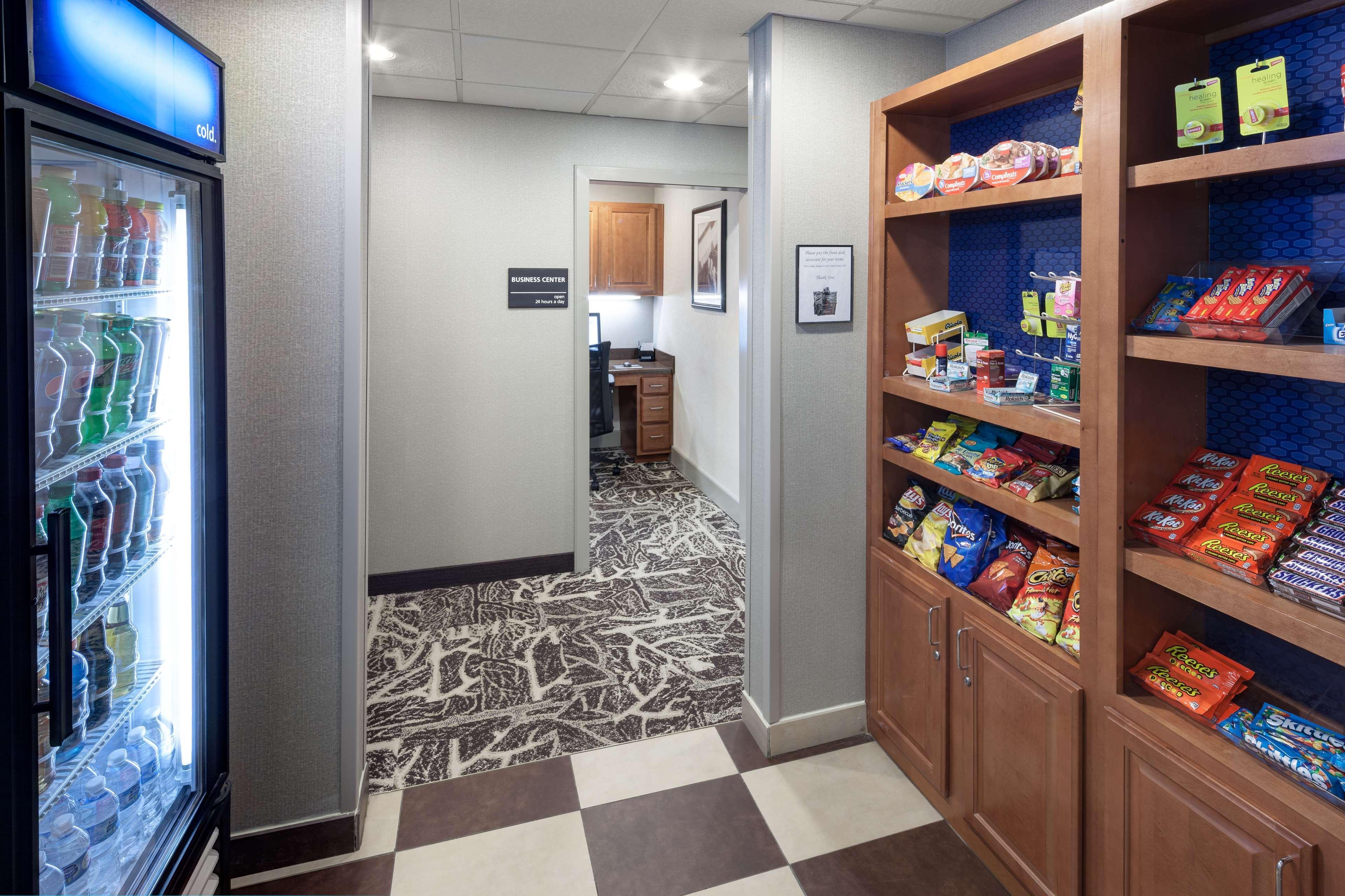 Hampton Inn & Suites סידר רפידס מראה חיצוני תמונה