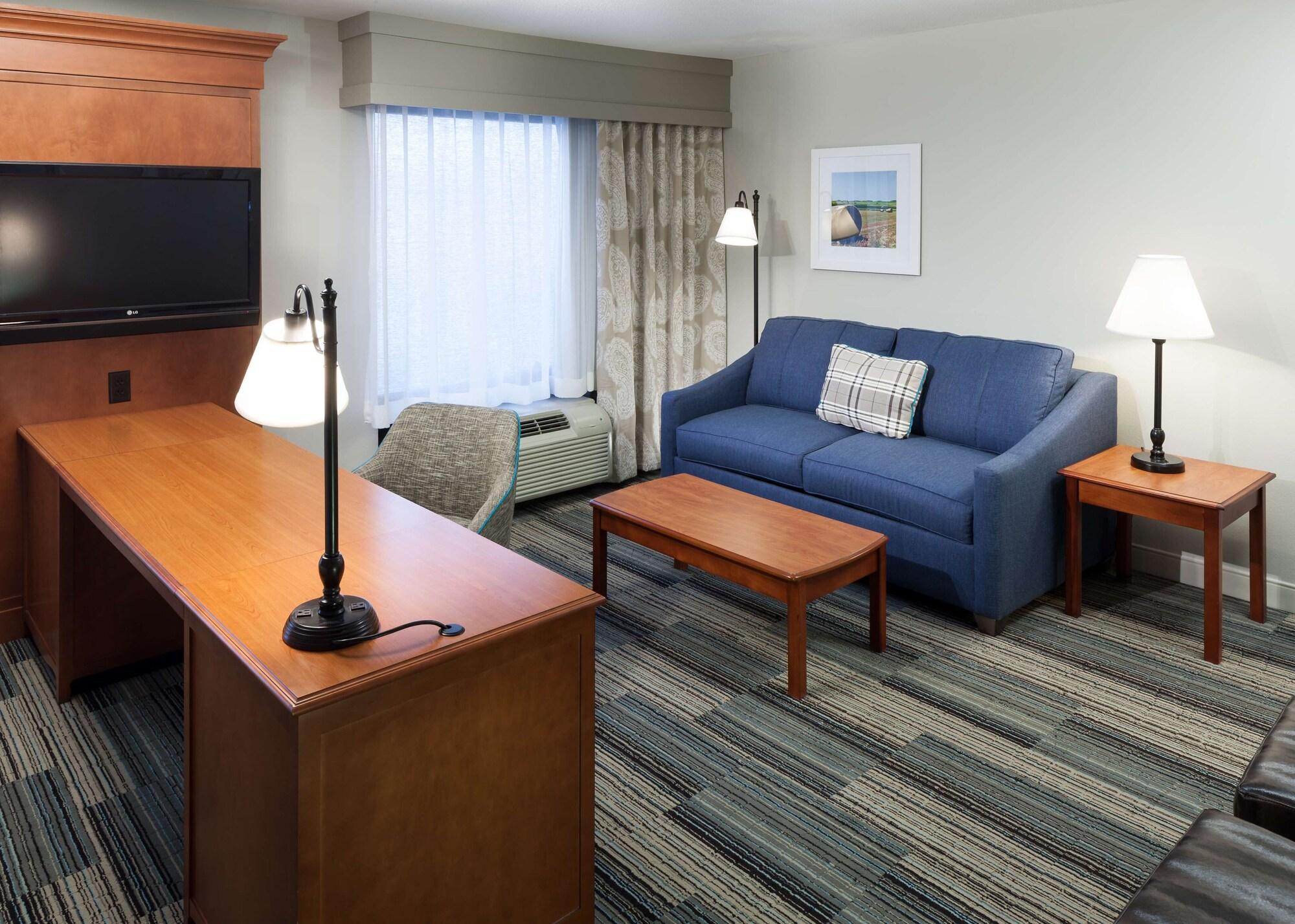 Hampton Inn & Suites סידר רפידס מראה חיצוני תמונה