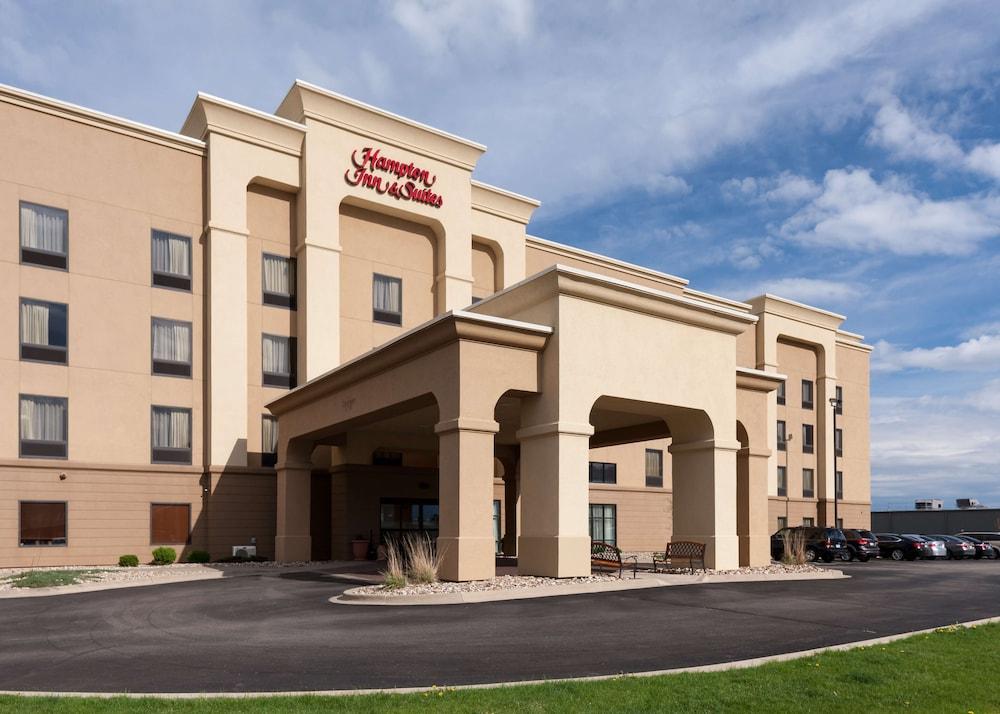 Hampton Inn & Suites סידר רפידס מראה חיצוני תמונה